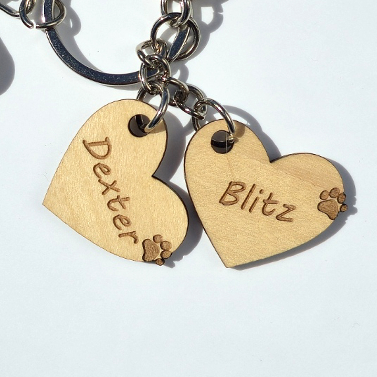 Houten sleutenhanger - dog mom - met eigen namen
