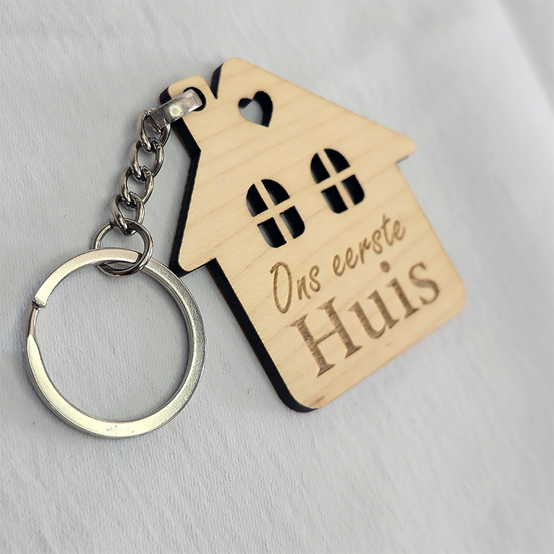close up sleutelhanger ons eerste huis